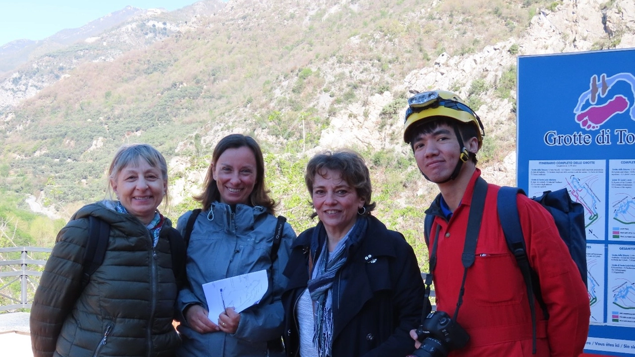 La Prof.ssa Starnini con alcuni membri del gruppo di ricerca internazionale La Prof.ssa Starnini con alcuni membri del gruppo di ricerca internazionale