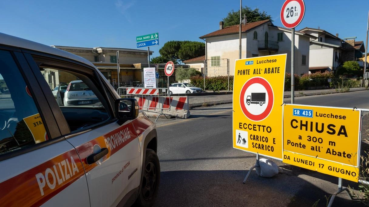 Proseguono i disagi per i lavori al ponte nella zona di Ponte all’Abate (Goiorani) Proseguono i disagi per i lavori al ponte nella zona di Ponte all’Abate (Goiorani)