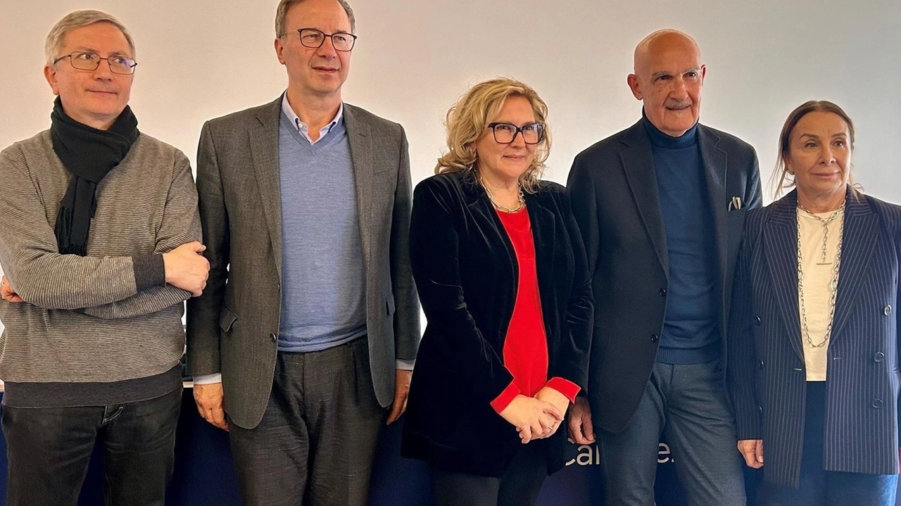 La presentazione del progetto che consentirà di fornire ai pazienti il calore e allegria di cani addestrati La presentazione del progetto che consentirà di fornire ai pazienti il calore e allegria di cani addestrati