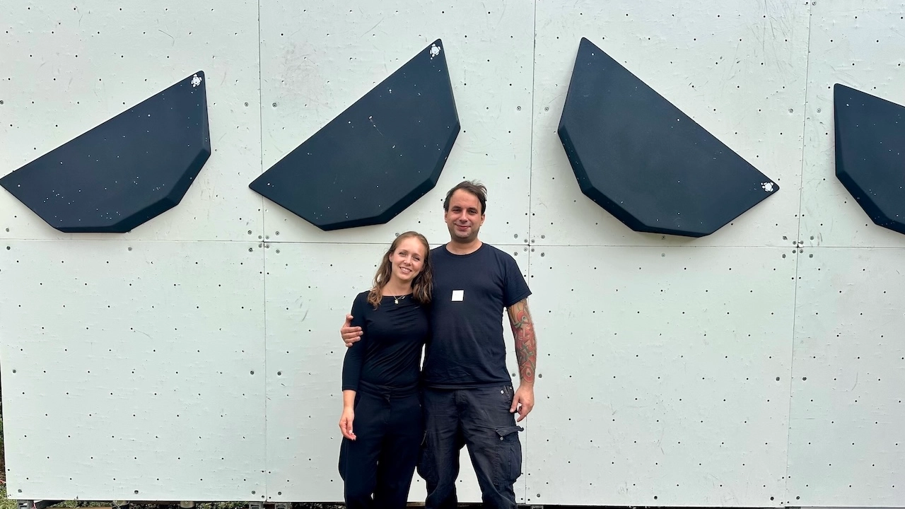 Il presidente dell'associazione Antonio Bagni e l'assessore Letizia Perini