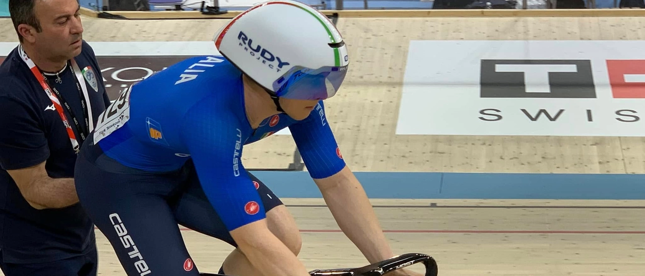 Ciclismo: record italiano di velocità per il versiliese Del Medico
