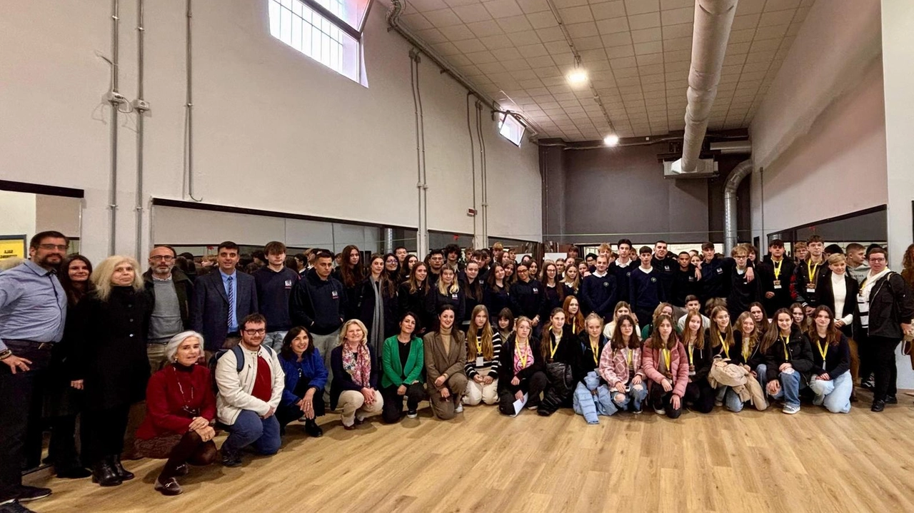 Sono arrivati da Cracovia e insieme ai “colleghi“ italiani hanno visitato la città Sono arrivati da Cracovia e insieme ai “colleghi“ italiani hanno visitato la città