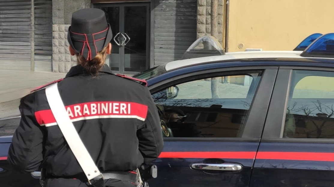 La donna si è rivolta ai carabinieri La donna si è rivolta ai carabinieri