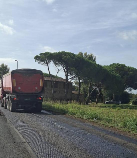 Pronto il nuovo asfalto sulle strade . Via del Fossetto e Montevettolini. Il piano dei lavori per la sicurezza