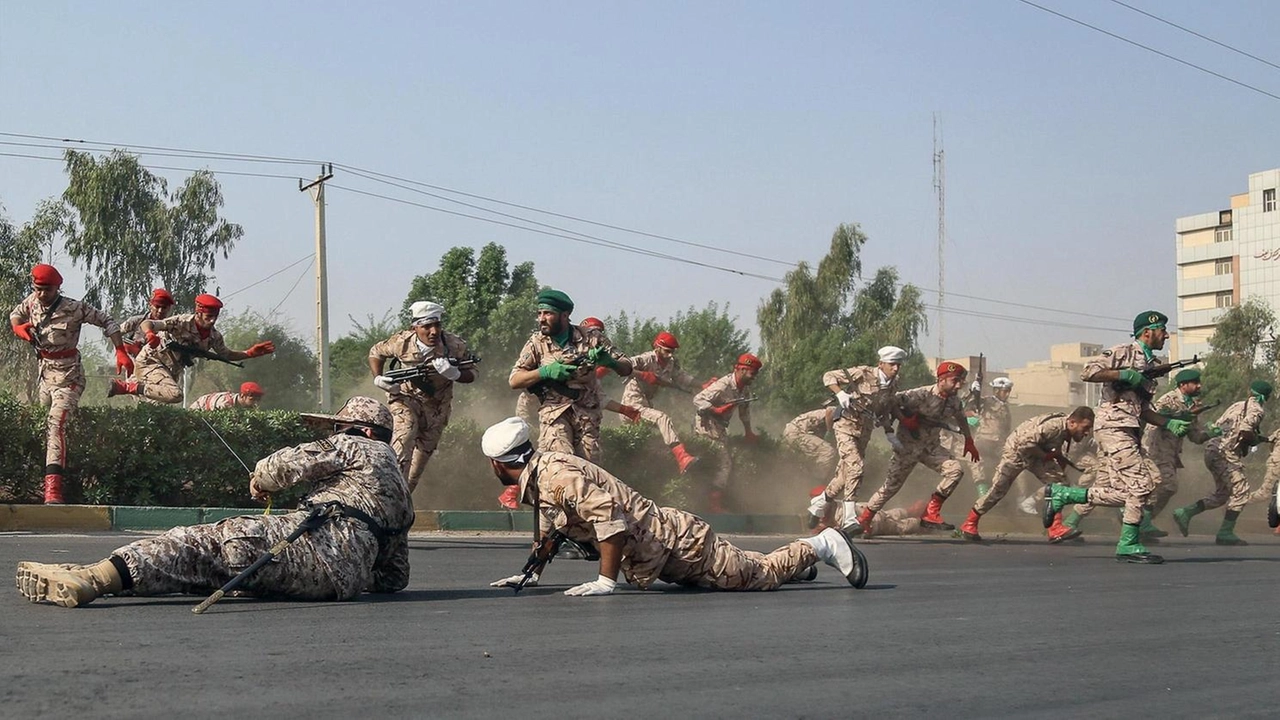 Localizzate ad Ahvaz, regione petrolifera al confine con l'Iraq