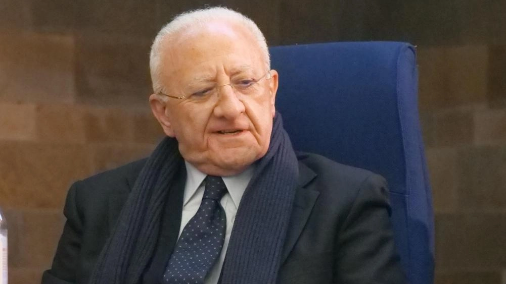 Il governatore della Campania Vincenzo De Luca al dibattito delle Acli di Arezzo Il governatore della Campania Vincenzo De Luca al dibattito delle Acli di Arezzo