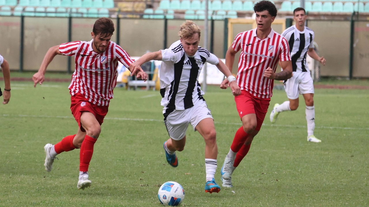 Serie "D» - L’amichevole. Il Ghiviborgo ferma il Siena sul pari al "Franchi». Botta e risposta: a Zanoni risponde Mariotti