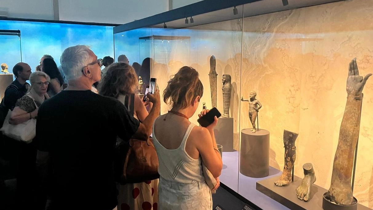 I ‘Bronzi di San Casciano’ saranno esposti per la prima volta fuori dall’Italia. La destinazione scelta dal ministero della Cultura...