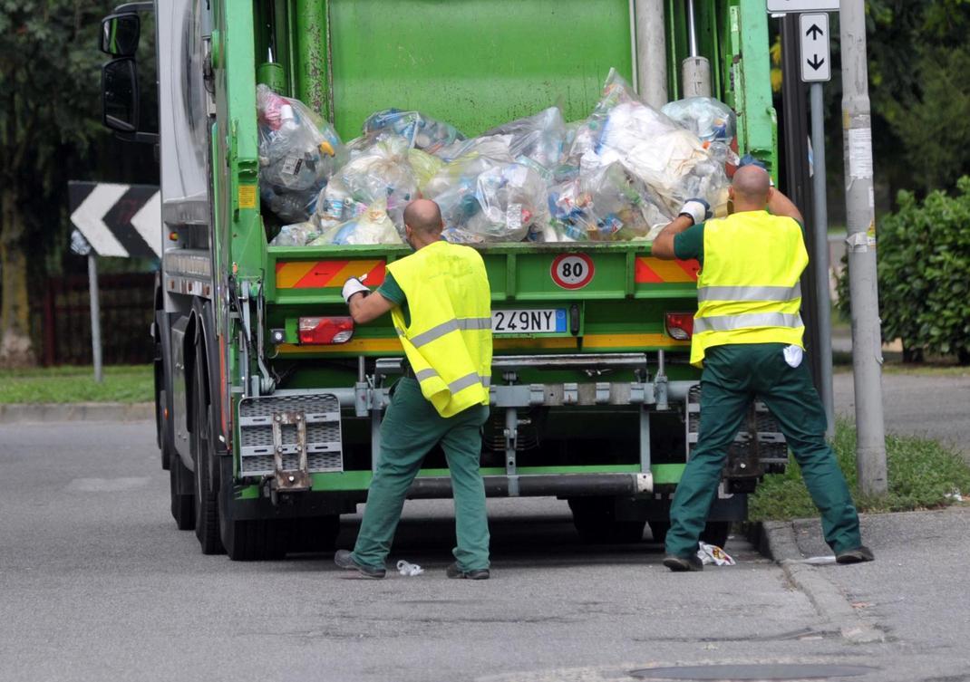 Ritardi degli avvisi Tari: "Serve più rispetto"