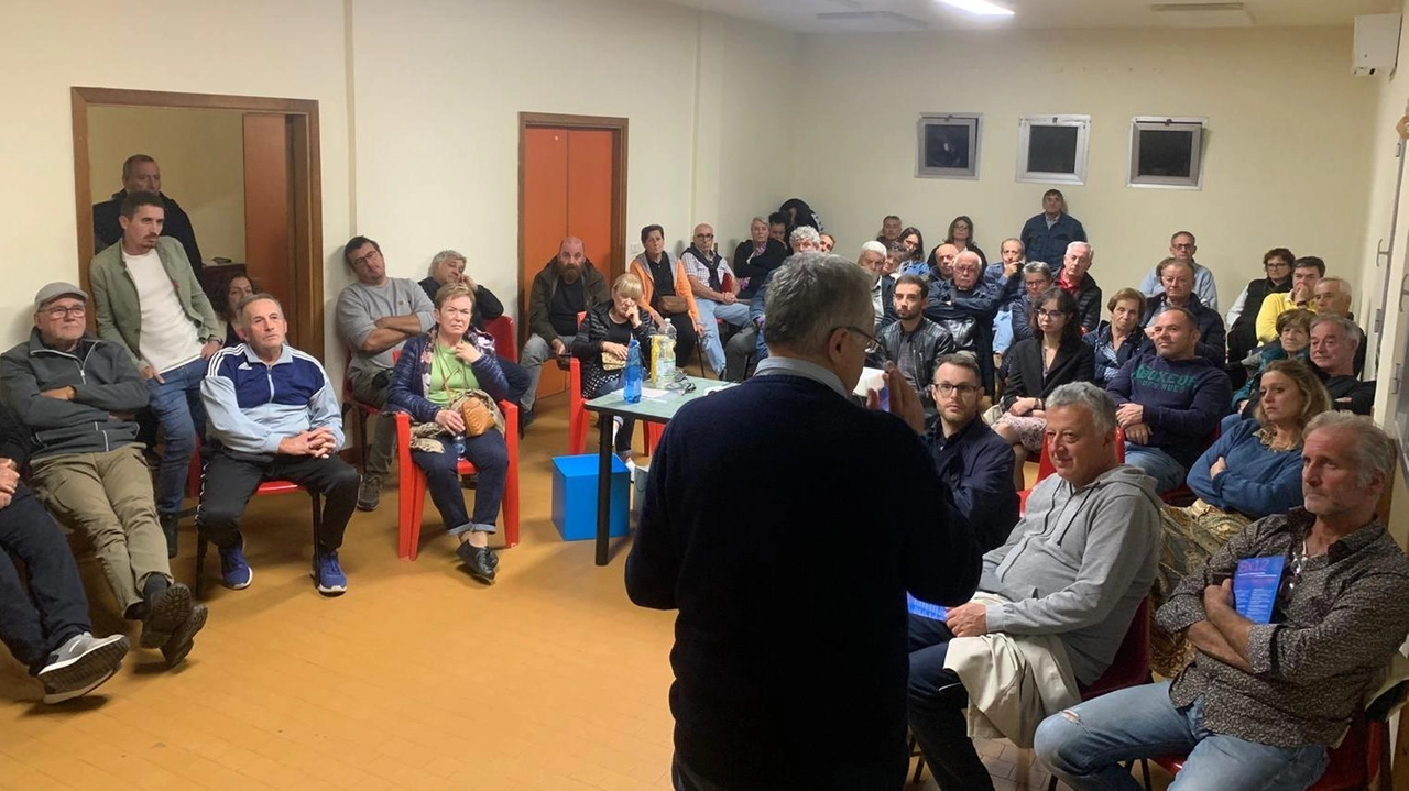 Via libera in consiglio comunale. Ogni località adesso ha i suoi portavoce per avere la Giunta più vicina Via libera in consiglio comunale. Ogni località adesso ha i suoi portavoce per avere la Giunta più vicina