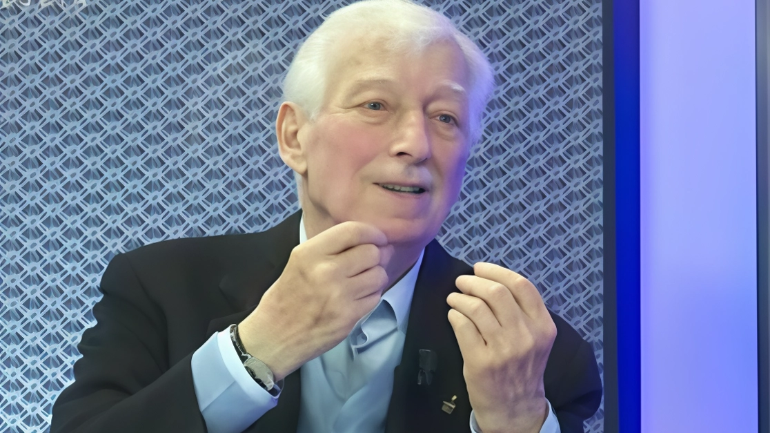 Umberto Cecchi, è stato anche direttore de La Nazione: «Il mio Carlo Livi» (Asterisco edizioni) è il suo nuovo libro: oggi la presentazione Umberto Cecchi, è stato anche direttore de La Nazione: «Il mio Carlo Livi» (Asterisco edizioni) è il suo nuovo libro: oggi la presentazione