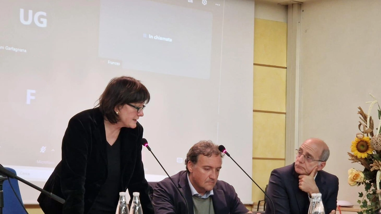 L’assessore regionale al turismo, Leonardo Marras, e il direttore di Toscana Promozione Turistica, Francesco Tapinassi L’assessore regionale al turismo, Leonardo Marras, e il direttore di Toscana Promozione Turistica, Francesco Tapinassi