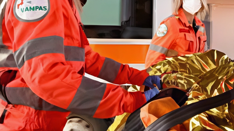 Il presidente di Anpas Humanitas Grosseto, Christian Sensi, spiega che il personale infermieristico è formato per affrontare ogni titpo di emergenza Il presidente di Anpas Humanitas Grosseto, Christian Sensi, spiega che il personale infermieristico è formato per affrontare ogni titpo di emergenza