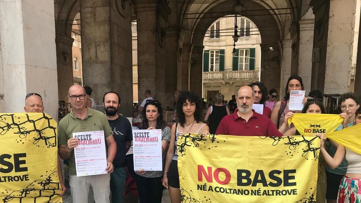 La conferenza stampa del movimento No Base che annuncia la nuova mobilitazione La conferenza stampa del movimento No Base che annuncia la nuova mobilitazione
