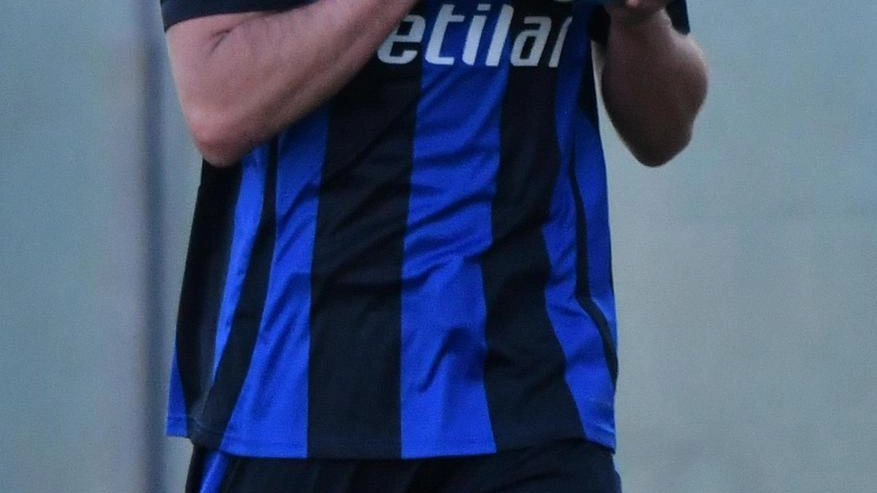Arturo Calabresi, difensore Arturo Calabresi, difensore