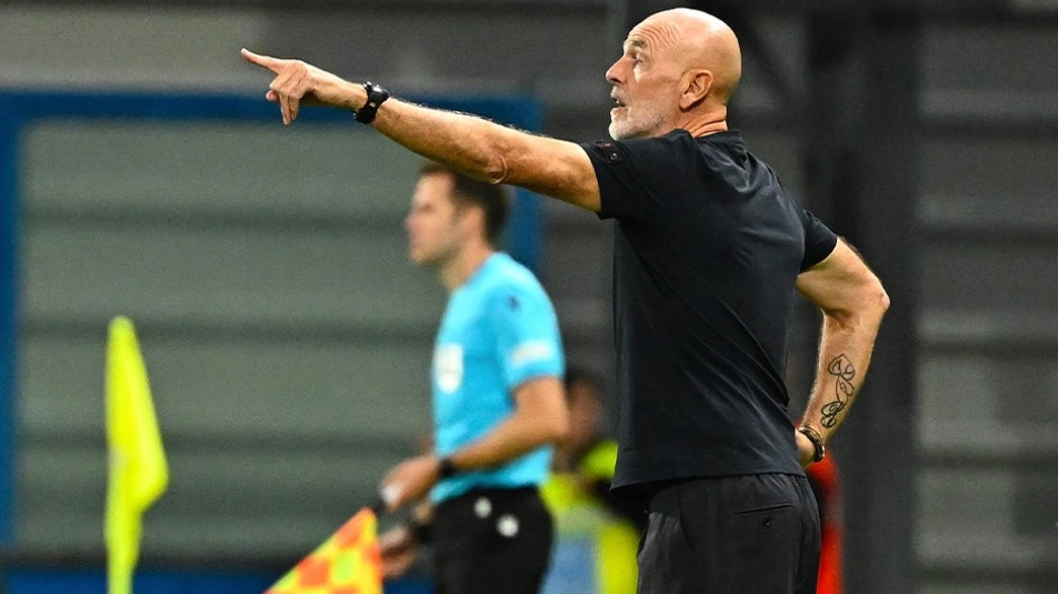 Stefano Pioli nel corso della gara (Foto ACF Fiorentina) Stefano Pioli nel corso della gara (Foto ACF Fiorentina)