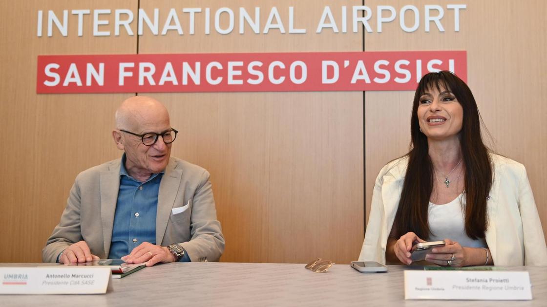 L’aeroporto è sviluppo: "Vogliamo crescere . Investimenti e inclusione" L’aeroporto è sviluppo: "Vogliamo crescere . Investimenti e inclusione"