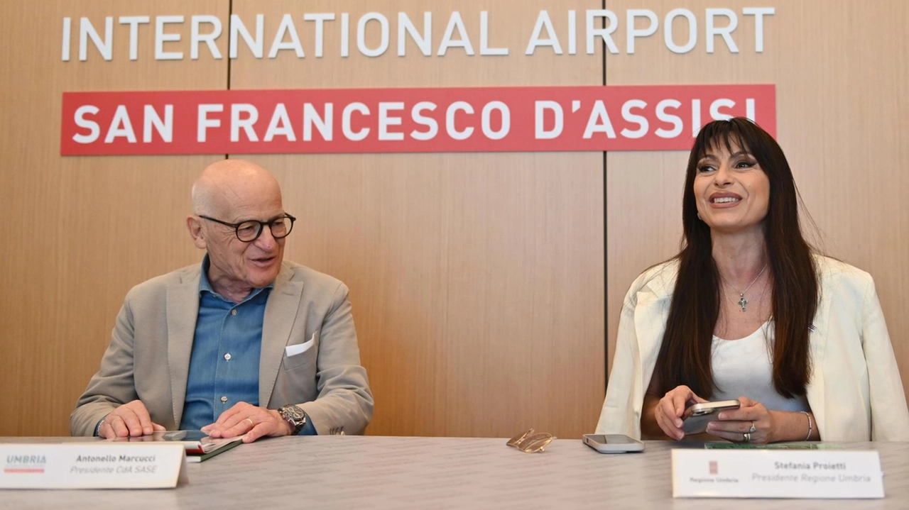 Il presidente del Cda di Sase ha presentato il bilancio di sostenibilità "Oltre 534 mila passeggeri nel 2024. Business da quasi dodici miliardi". Il presidente del Cda di Sase ha presentato il bilancio di sostenibilità "Oltre 534 mila passeggeri nel 2024. Business da quasi dodici miliardi".