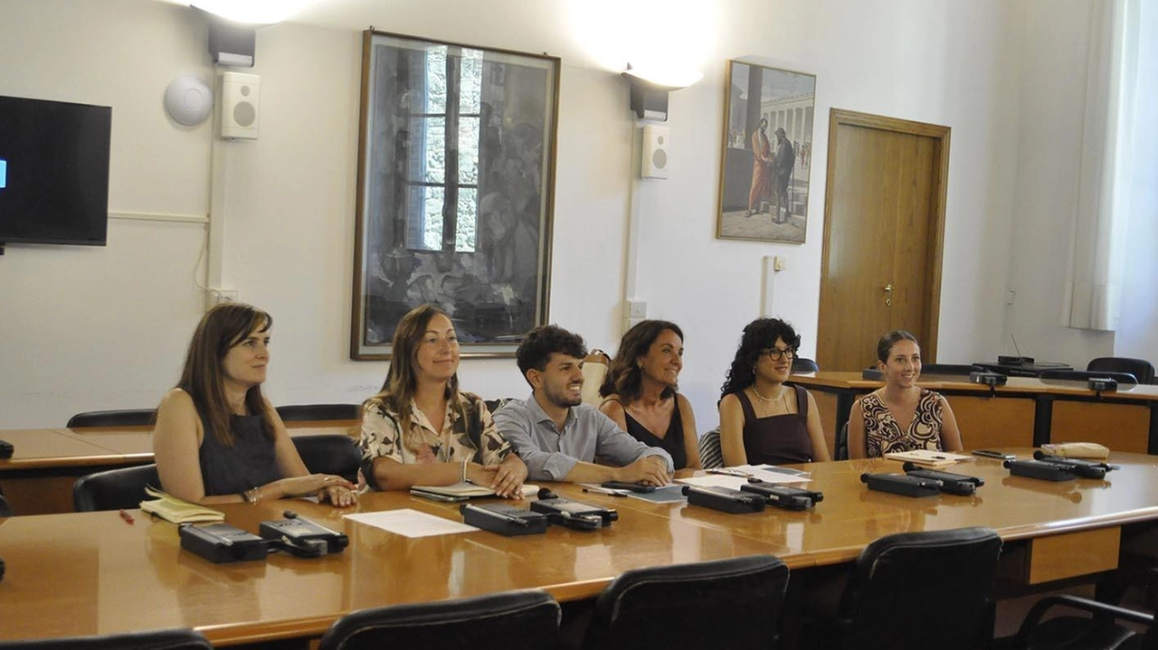 L’impegno dell’amministrazione comunale di Poggibonsi L’impegno dell’amministrazione comunale di Poggibonsi