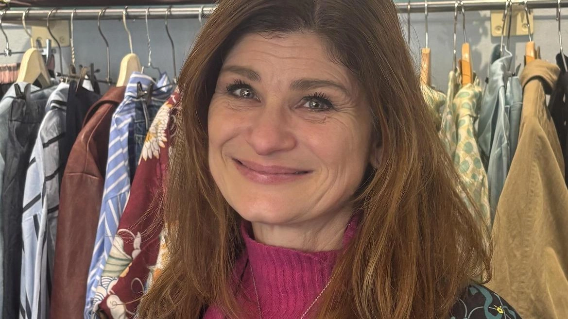 I commercianti lucchesi si esprimono in modo positivo in merito al carnevale "E’ bello che ci sia questa tradizione anche a Lucca e in più porta gente in città".