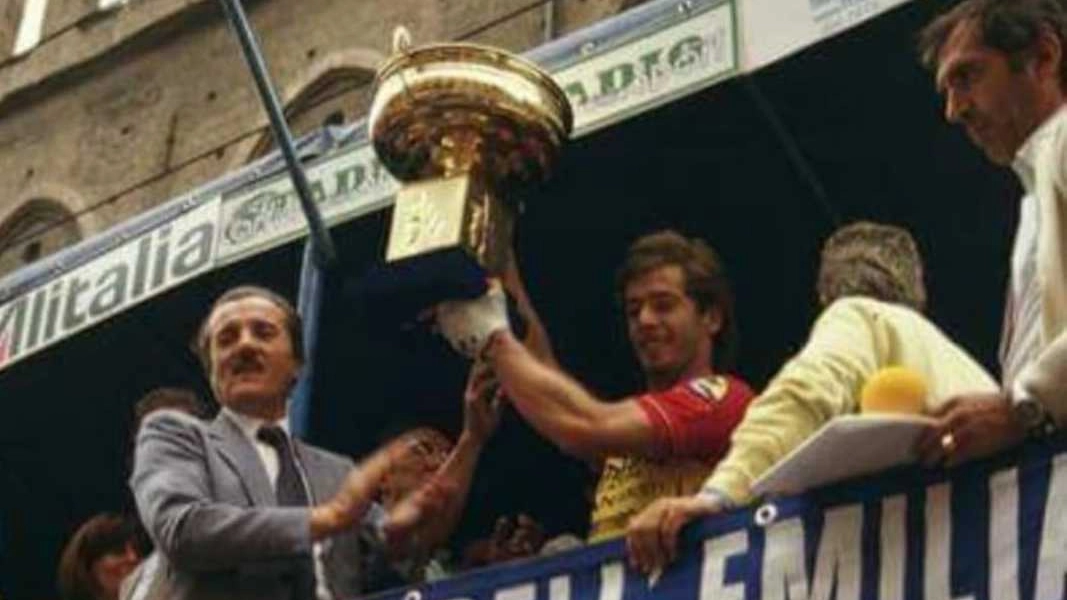 Cesare Cipollini primo al Giro dell’Emilia nel 1983 Cesare Cipollini primo al Giro dell’Emilia nel 1983