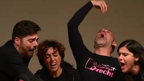 Prende il via stasera al Teatro di Rebecca “Imprò“, il campionato di improvvisazione teatrale amatori”, il format più rappresentato d’Italia... Prende il via stasera al Teatro di Rebecca “Imprò“, il campionato di improvvisazione teatrale amatori”, il format più rappresentato d’Italia...
