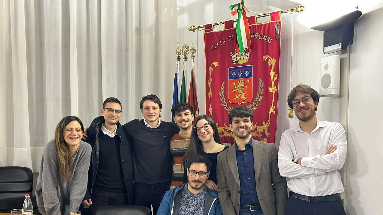 L’obiettivo dell’amministrazione comunale è quello di coinvolgere sempre di più i giovani nella vità della città L’obiettivo dell’amministrazione comunale è quello di coinvolgere sempre di più i giovani nella vità della città