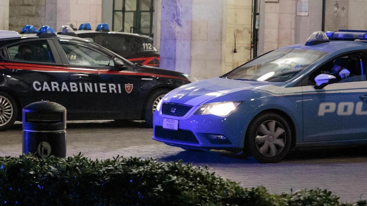 Controlli a tappeto nel centro storico, in zona stazione e dintorni. contro lo spaccio e i furti Controlli a tappeto nel centro storico, in zona stazione e dintorni. contro lo spaccio e i furti