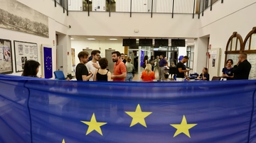 Notte bianca elettorale all’Università di Firenze, in 250 tra numeri, analisi, pasticcini e caffè