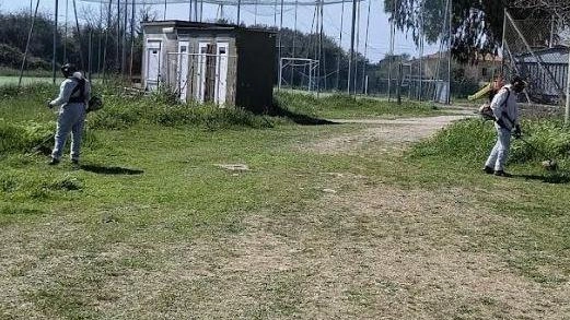 Operai al lavoro in varie zone della città del Balestro, anche nelle frazioni