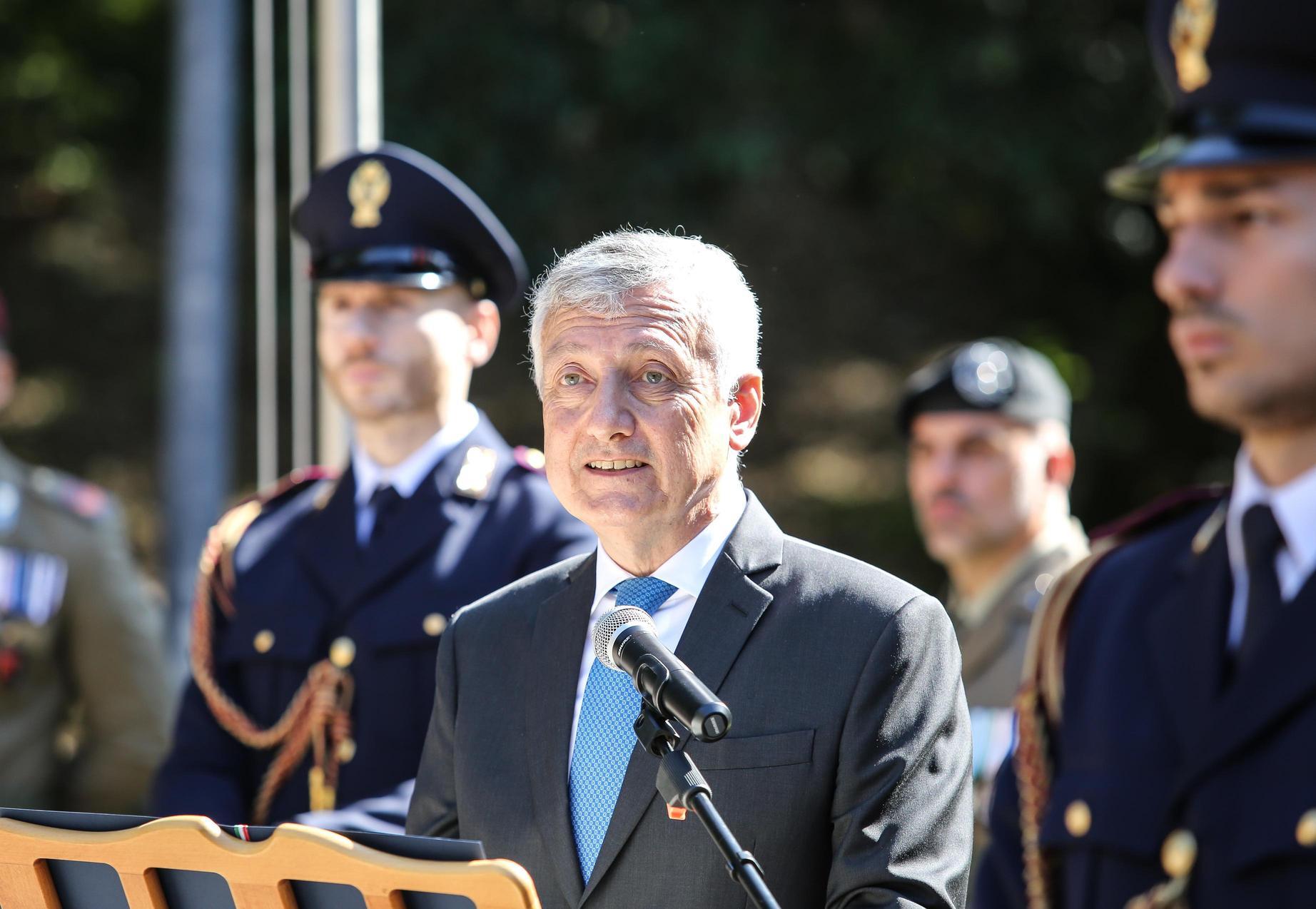 https://www.lanazione.it/image-service/view/acePublic/alias/contentid/MjMyMDAzZTEtZTM1Mi00/0/cosi-lumbria-scrisse-la-storia-oltre-il-70-scelse-la-repubblica-coesione-e-responsabilita.jpeg