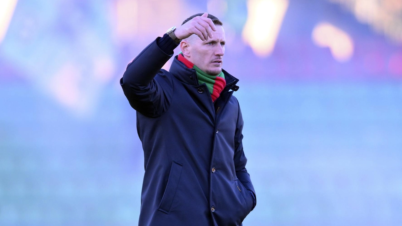Il tecnico Ignazio Abate dopo l'esonero blitz torna alla Ternana Il tecnico Ignazio Abate dopo l'esonero blitz torna alla Ternana