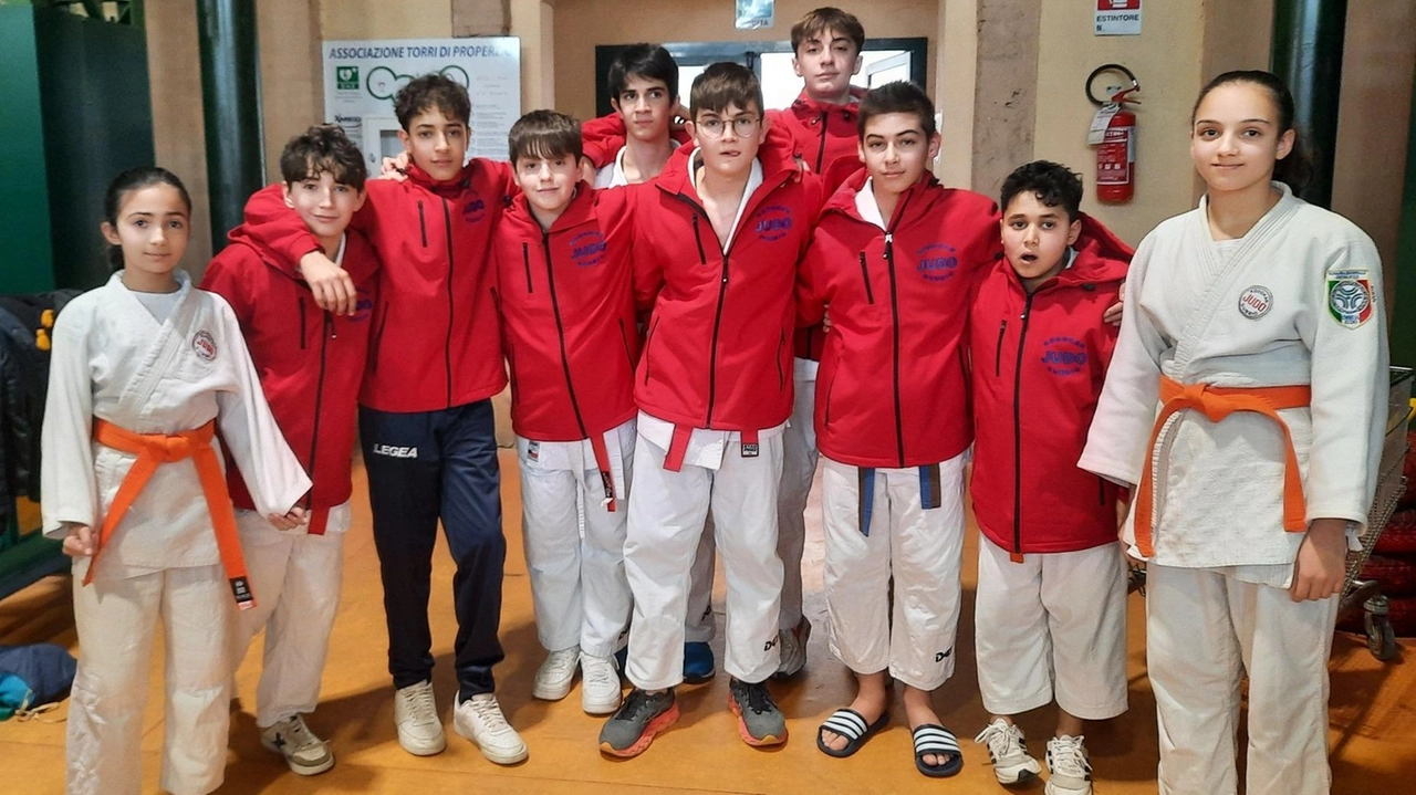 Buoni risultati per il Judo Kodokan Gubbio al 4° Memorial Sesio Famà, gara interregionale svoltasi lo scorso primo febbraio... Buoni risultati per il Judo Kodokan Gubbio al 4° Memorial Sesio Famà, gara interregionale svoltasi lo scorso primo febbraio...