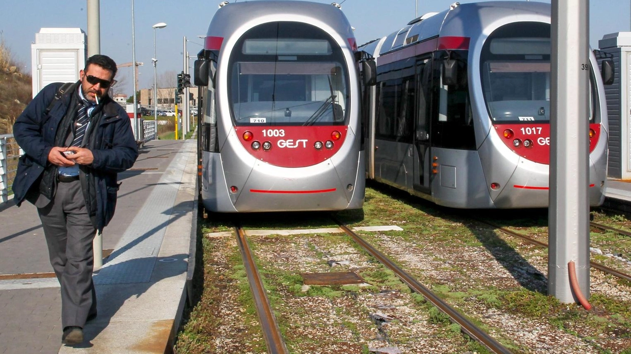 Fa discutere il progetto per la tramvia a Campi (foto archivio Germogli) Fa discutere il progetto per la tramvia a Campi (foto archivio Germogli)