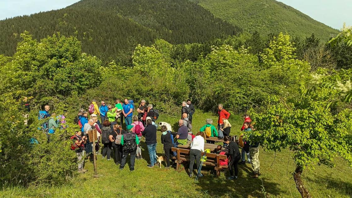 https://www.lanazione.it/image-service/view/acePublic/alias/contentid/MjNmMDA5OTAtOWJjNS00/0/club-alpino-non-solo-montagna-viaggio-nei-segreti-della-piana.jpeg?f=16:9&w=1200&h=630