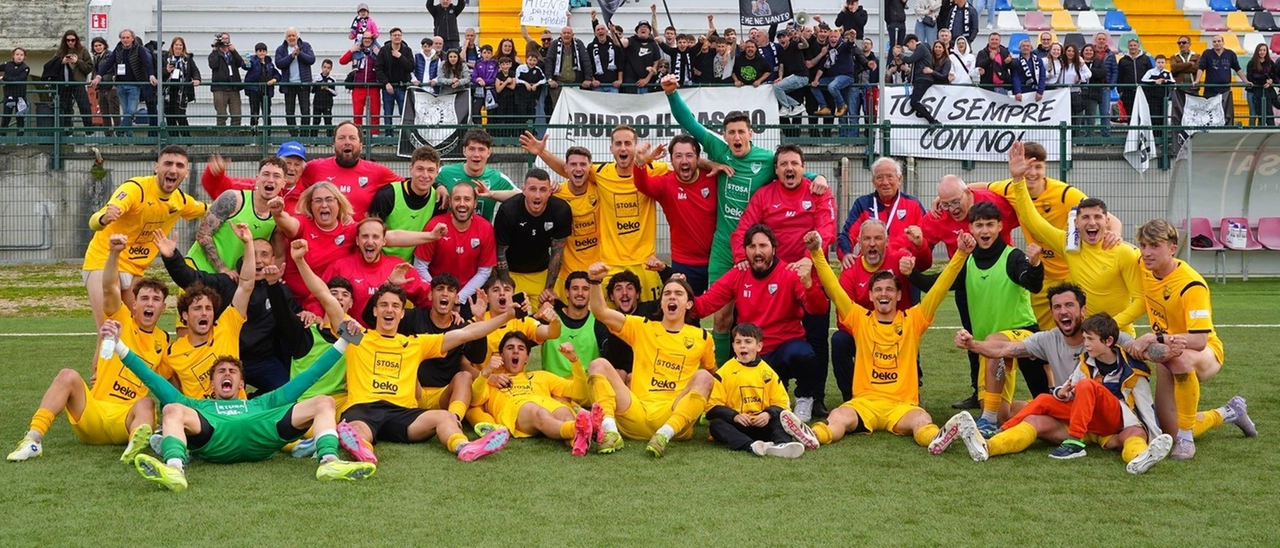 Rinvio partita Ternana-Pianese per la scomparsa di Papa Francesco