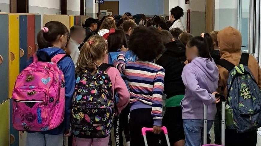 Rientro a scuola amaro per i docenti dopo l’accorpamento (foto di repertorio Rientro a scuola amaro per i docenti dopo l’accorpamento (foto di repertorio
