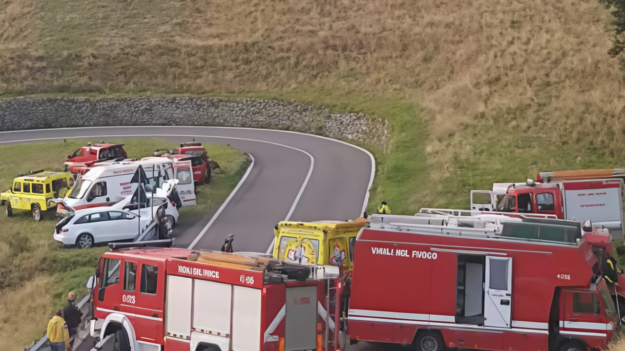 La macchina dei soccorritori si è messa subito in modo e le ricerche sono proseguite per tutta la notte (foto di repertorio) La macchina dei soccorritori si è messa subito in modo e le ricerche sono proseguite per tutta la notte (foto di repertorio)