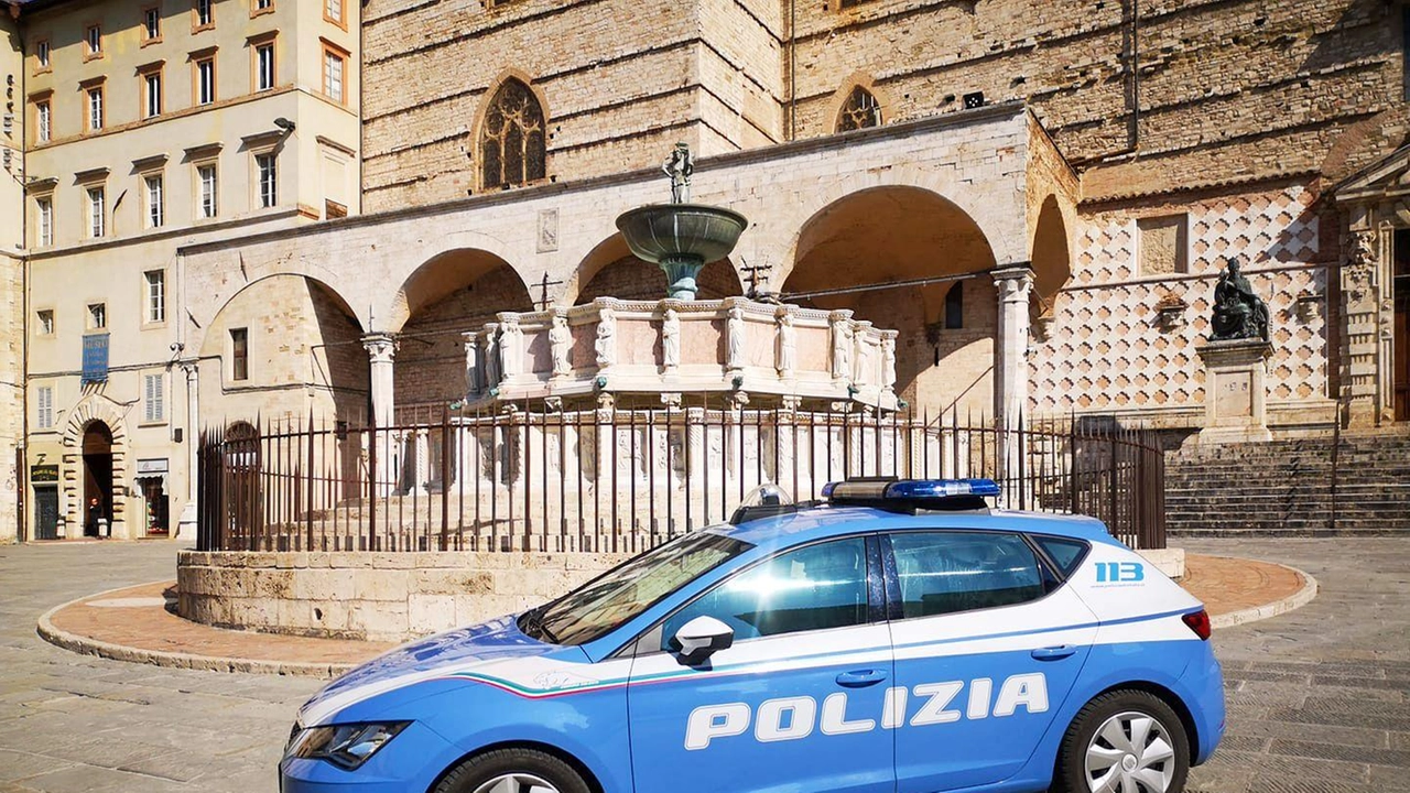 L’episodio è avvenuto a pochi passi dalla Fontana L’episodio è avvenuto a pochi passi dalla Fontana