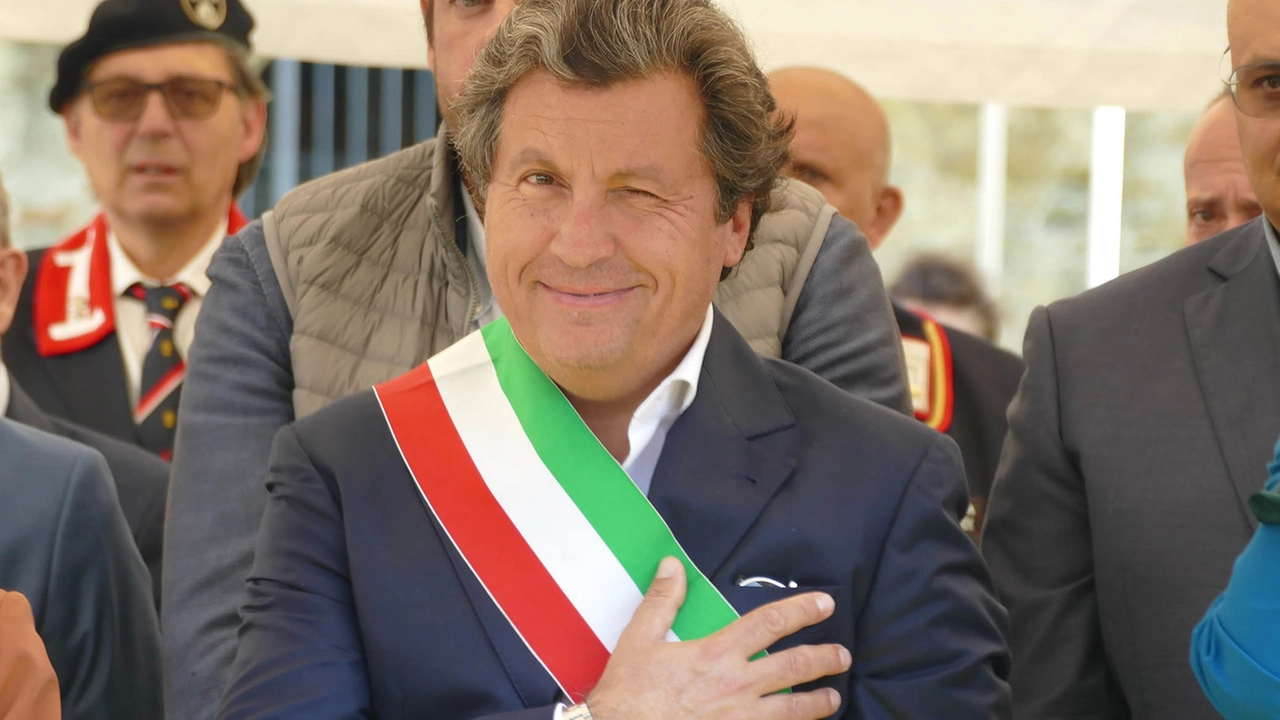 Mario Agnelli, involontario protagonista di una truffa in cui qualcuno si spaccia per lui al telefono Mario Agnelli, involontario protagonista di una truffa in cui qualcuno si spaccia per lui al telefono