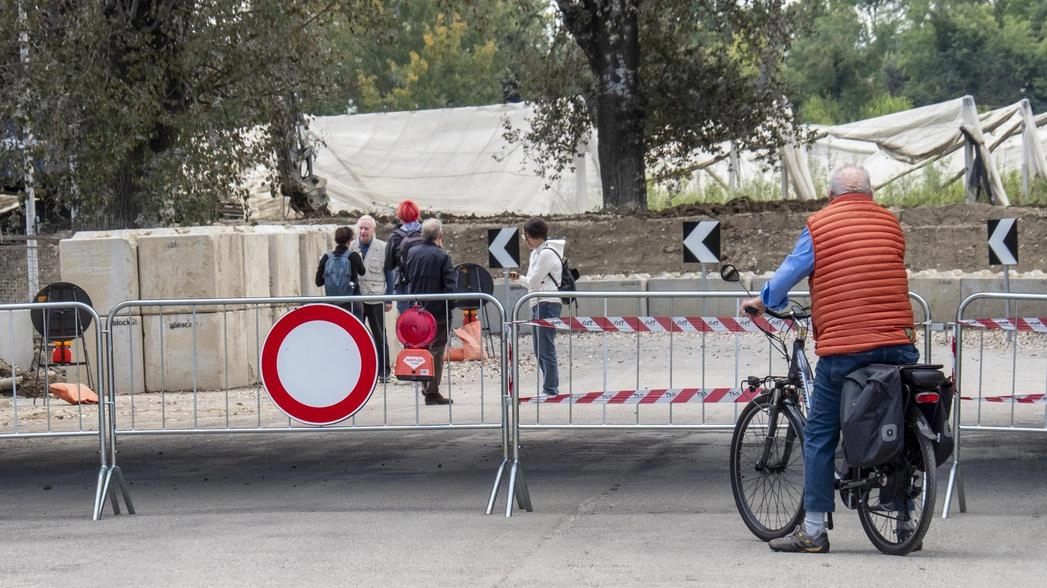 Un cantiere stradale per la messa in sicurezza dopo l’alluvione del 2023 Un cantiere stradale per la messa in sicurezza dopo l’alluvione del 2023