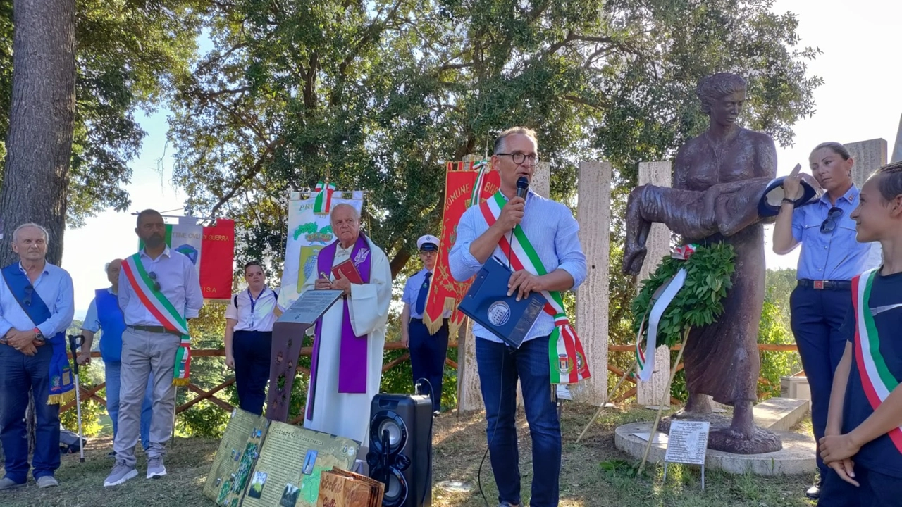 La commemorazione dell'eccidio di Riparbella La commemorazione dell'eccidio di Riparbella