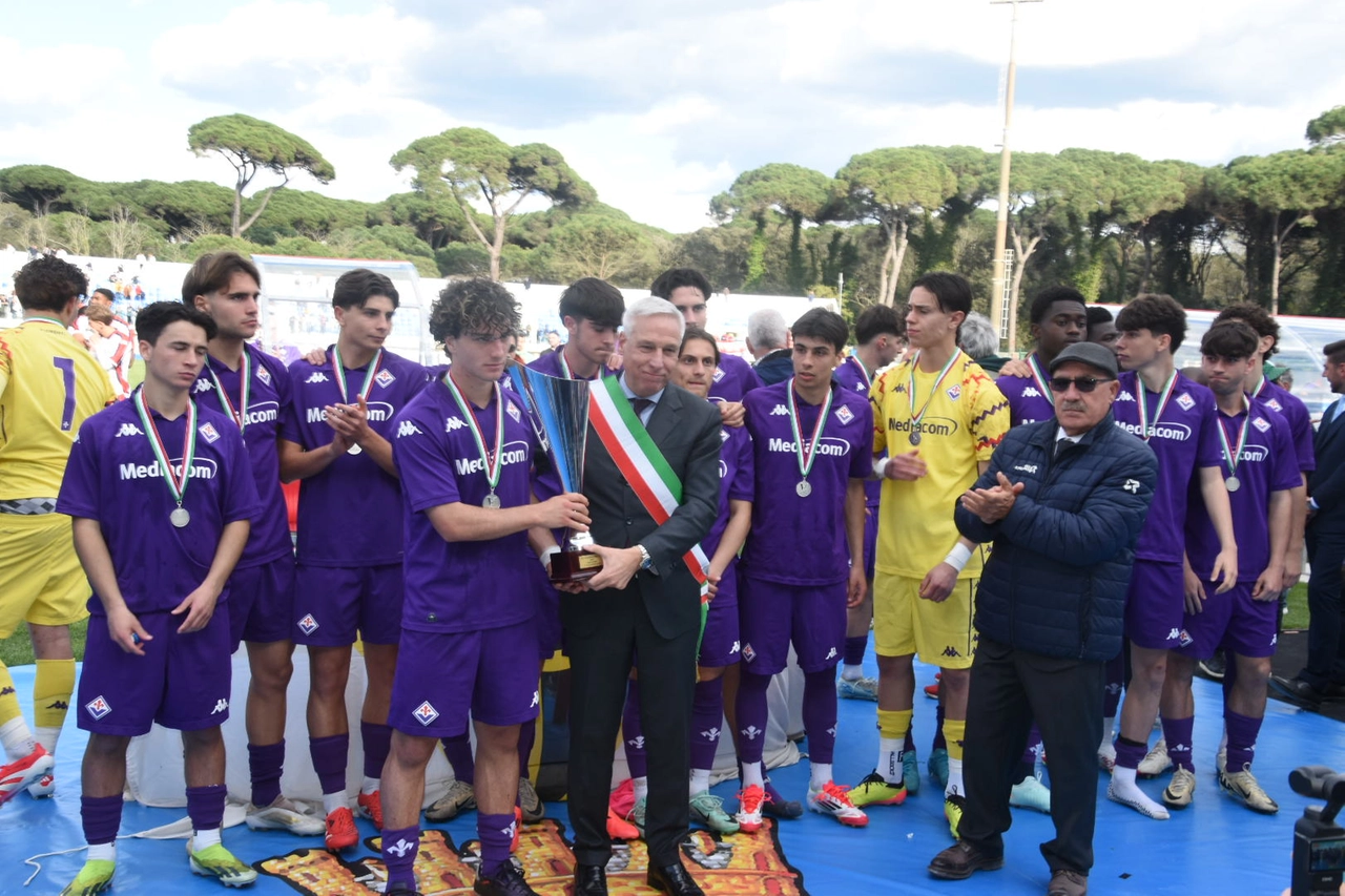 La premiazione della Fiorentina, seconda arrivata (Foto Umicini)