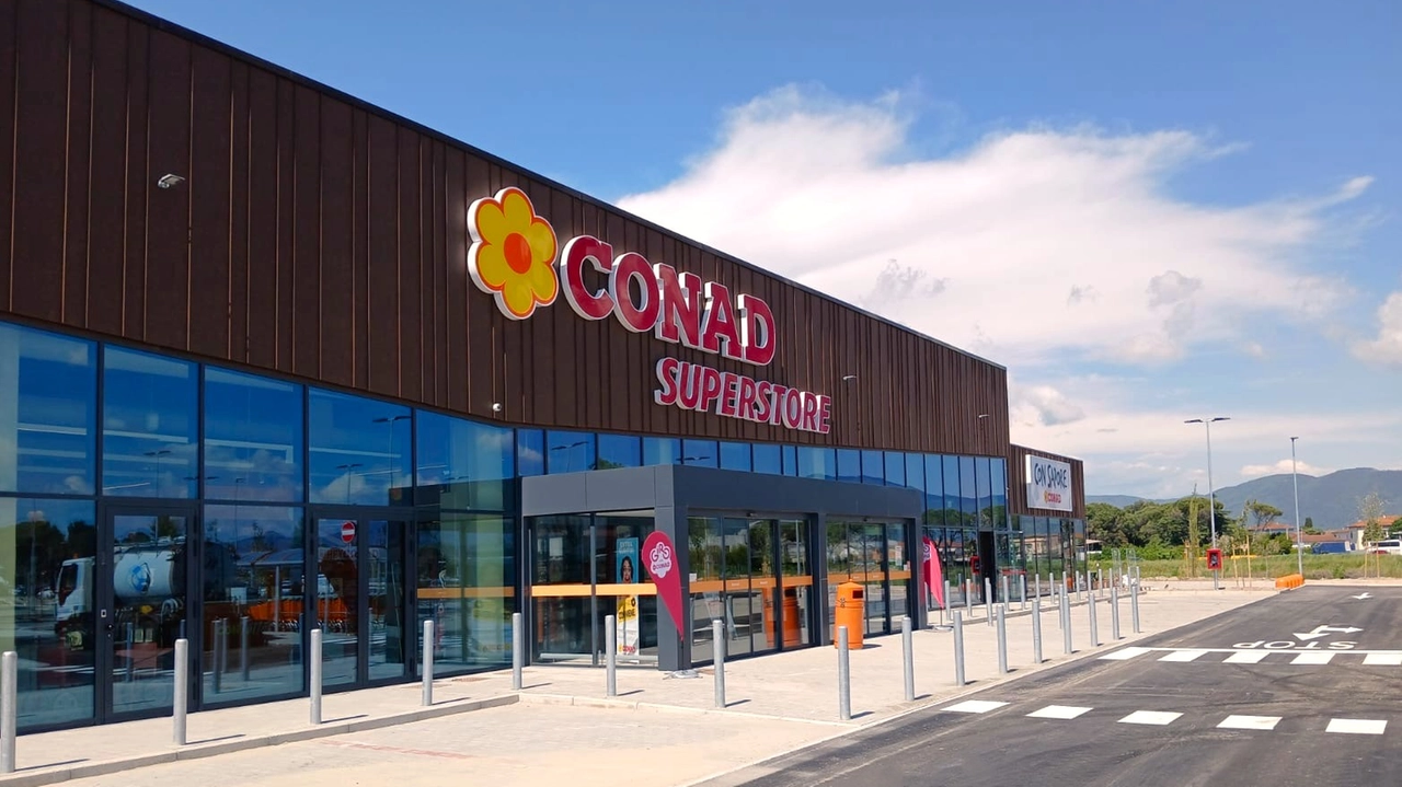 La Conad a Madonna dell'Acqua La Conad a Madonna dell'Acqua