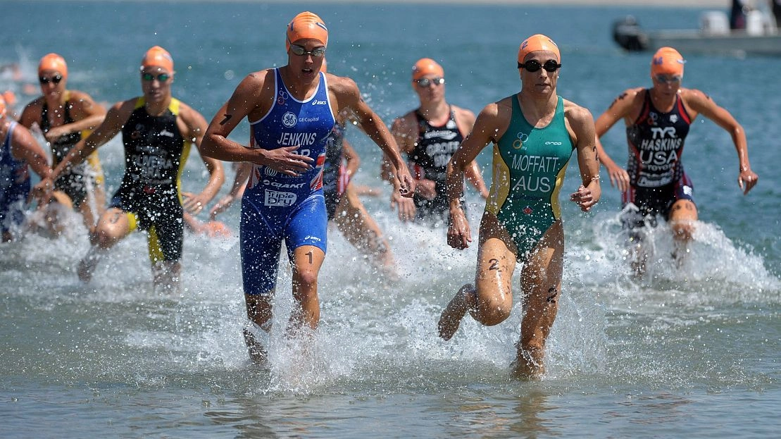 Una gara di Triathlon a Tirrenia Una gara di Triathlon a Tirrenia