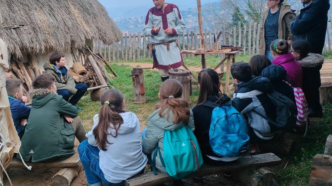 Partiti i lavori per il completamento dell’Archeodromo di Poggio Imperiale, il primo museo open air italiano dedicato all’Altomedioevo Partiti i lavori per il completamento dell’Archeodromo di Poggio Imperiale, il primo museo open air italiano dedicato all’Altomedioevo