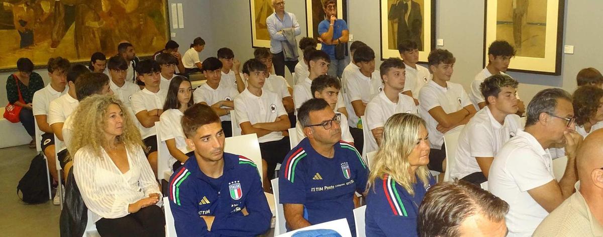 https://www.lanazione.it/image-service/view/acePublic/alias/contentid/MjU5ZGNjZWYtNTI5OC00/0/un-ponte-verso-il-futuro-rispetto-e-gioco-di-squadra-portano-ad-alti-risultati.jpeg?f=1.90:1&w=1200