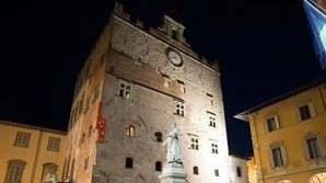 Il bellissimo Palazzo Pretorio, visitabile anche in notturna Il bellissimo Palazzo Pretorio, visitabile anche in notturna