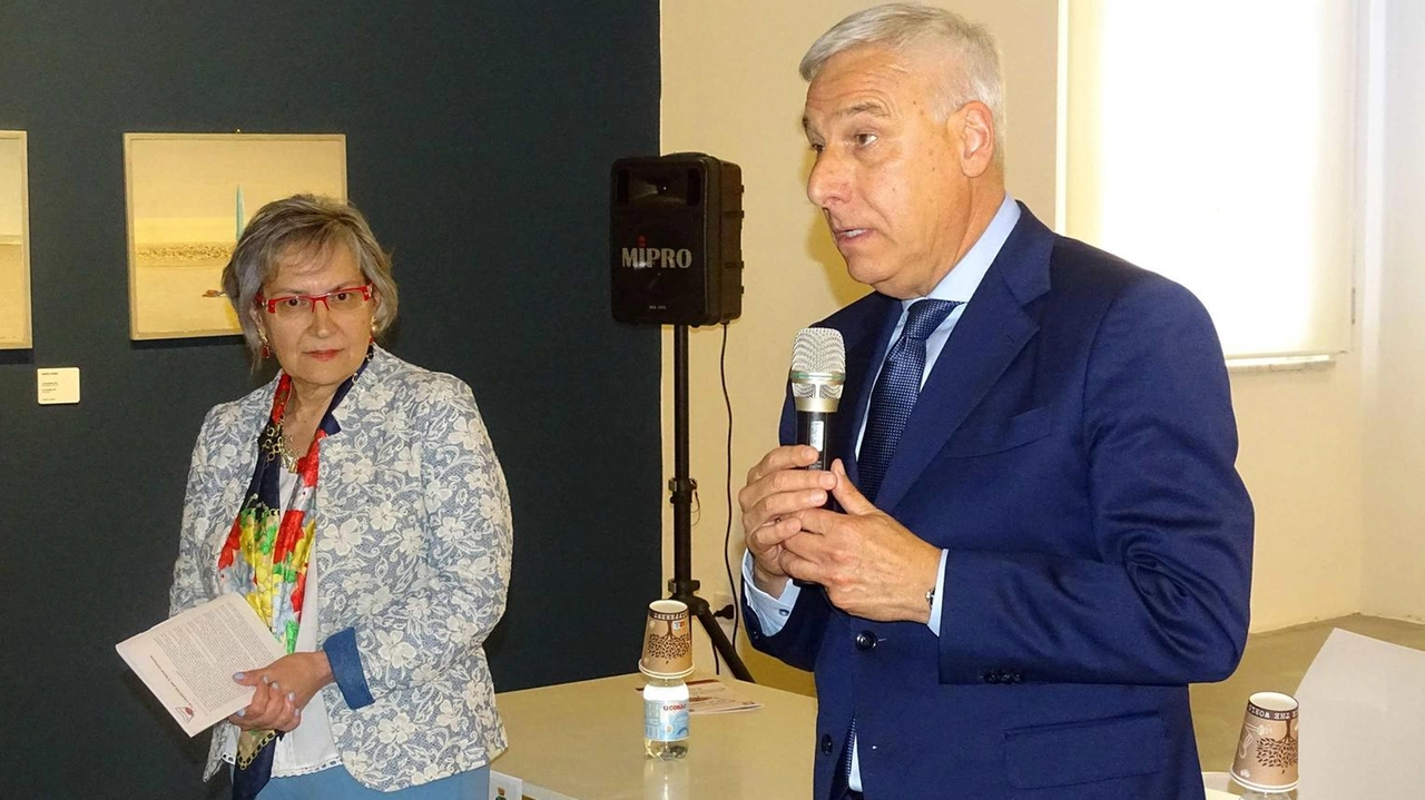 La prefetta di Lucca Giusi Scaduto celebrerà la Festa della Repubblica il prossimo 2 giugno in piazza Vittorio Emanuele ad Altopascio insieme alla sindaca Sara. D’Ambrosio e a tutti i sindaci della lucchesia La prefetta di Lucca Giusi Scaduto celebrerà la Festa della Repubblica il prossimo 2 giugno in piazza Vittorio Emanuele ad Altopascio insieme alla sindaca Sara. D’Ambrosio e a tutti i sindaci della lucchesia