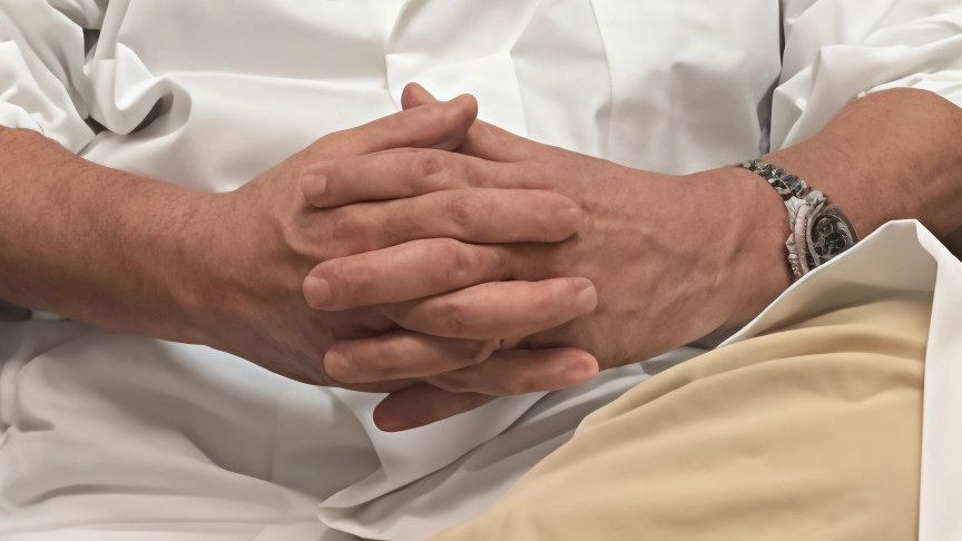 Il dottor Paolo Carnesecchi è stato nominato direttore del Dipartimento Emergenza e Urgenza per l'Asl Toscana nord ovest, coordinando le strutture cruciali della sanità. Si impegna a onorare il ruolo in un periodo di sfide per la sanità pubblica. Il dottor Paolo Carnesecchi è stato nominato direttore del Dipartimento Emergenza e Urgenza per l'Asl Toscana nord ovest, coordinando le strutture cruciali della sanità. Si impegna a onorare il ruolo in un periodo di sfide per la sanità pubblica.